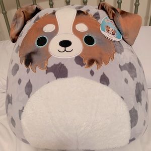NWT 20” raylor squishmallow!